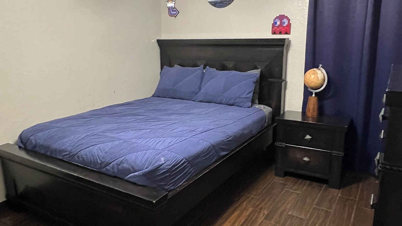 Photo of Bedroom in Northeast Houston
