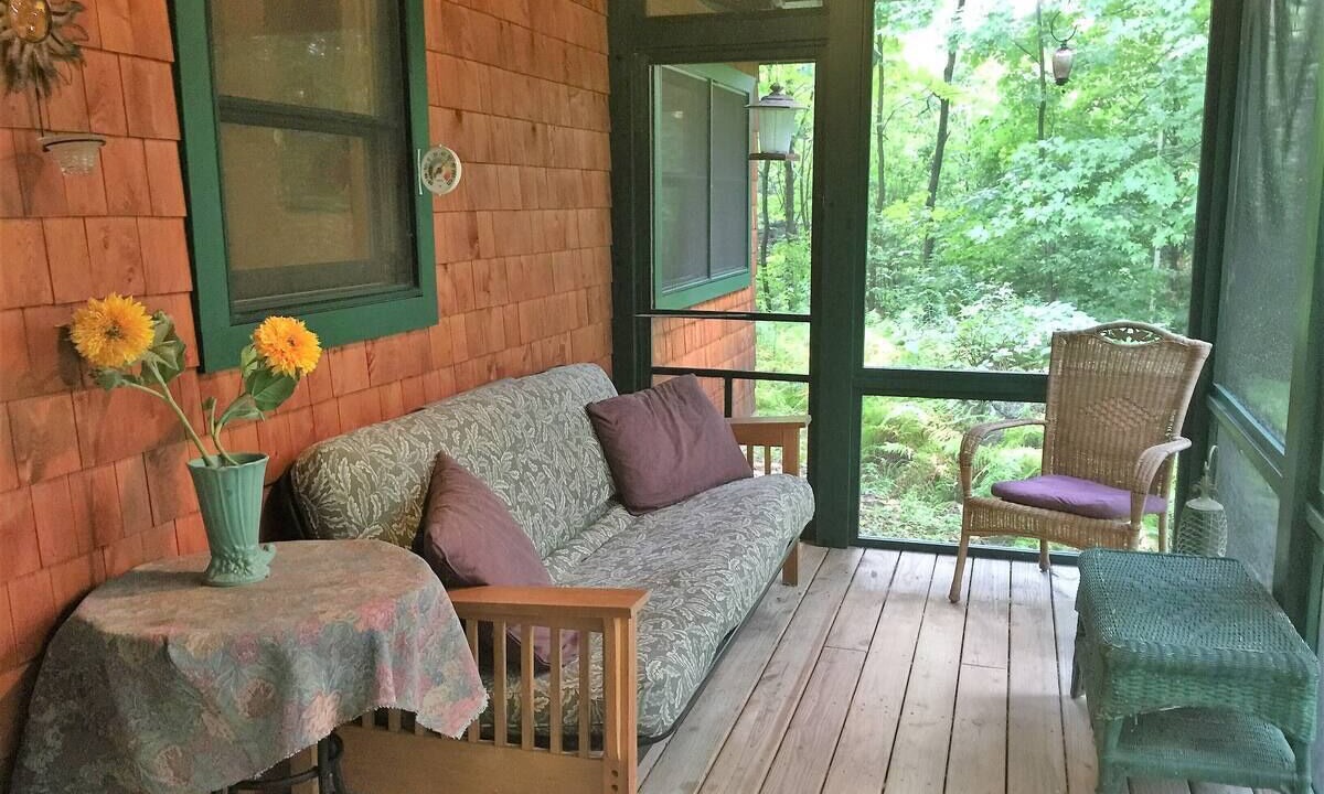 Photo of Livingroom in Brandon