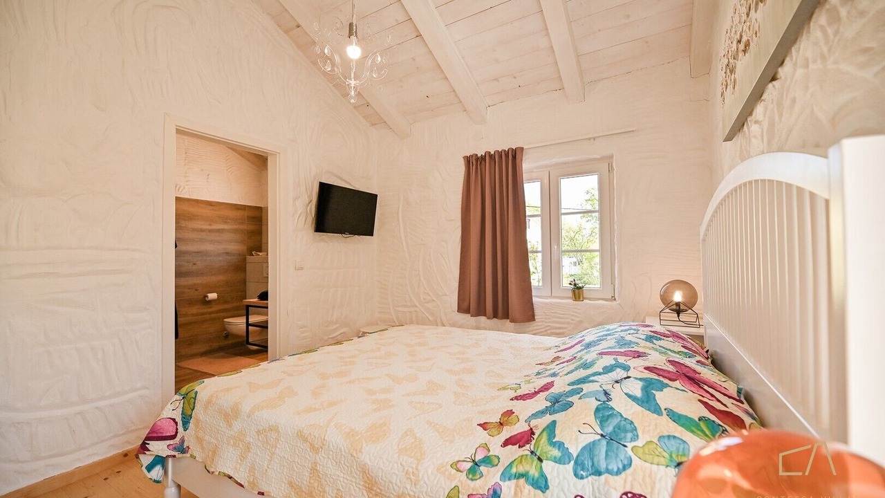 Photo of Bedroom in Risika