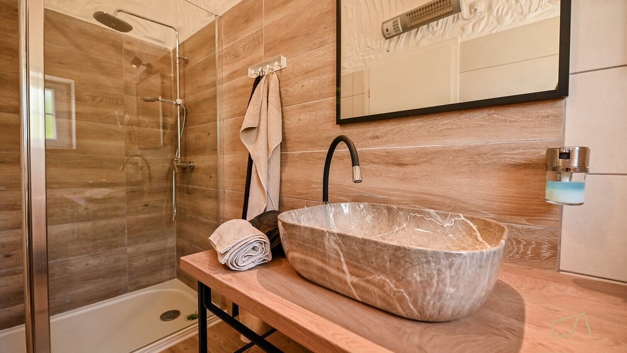 Photo of Bathroom in Risika