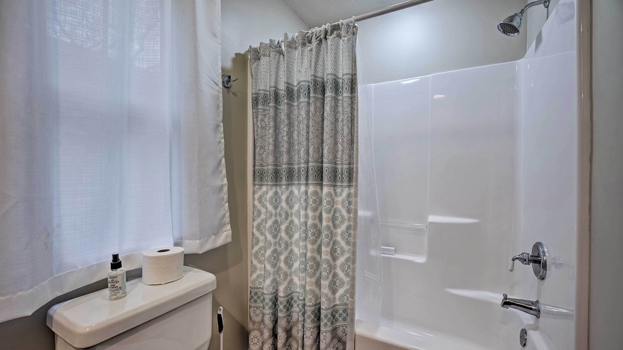 Photo of Bathroom in Douglas