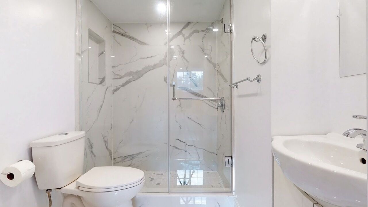 Photo of Bathroom in Terra Nova