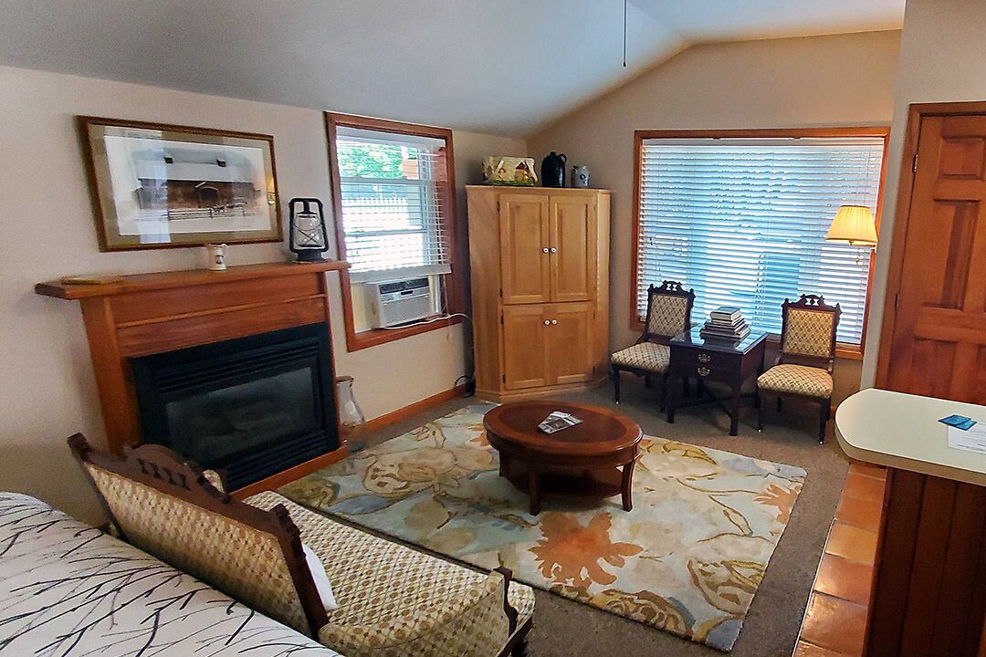 Photo of Livingroom in Ellicottville