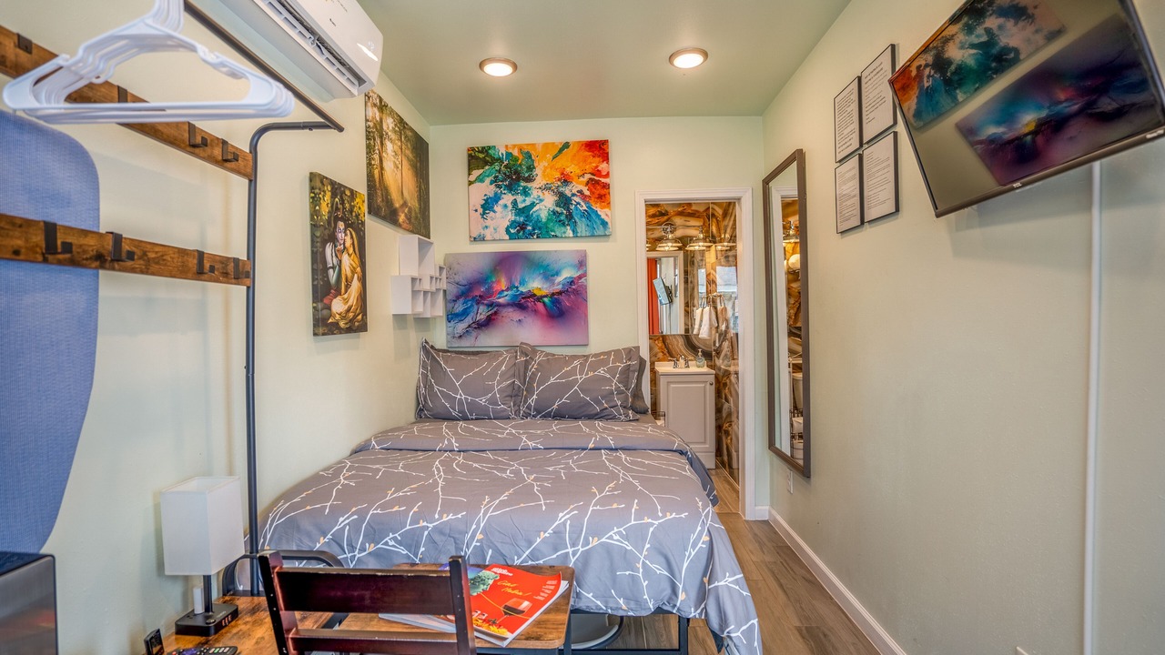 Photo of Bedroom in Greater East End