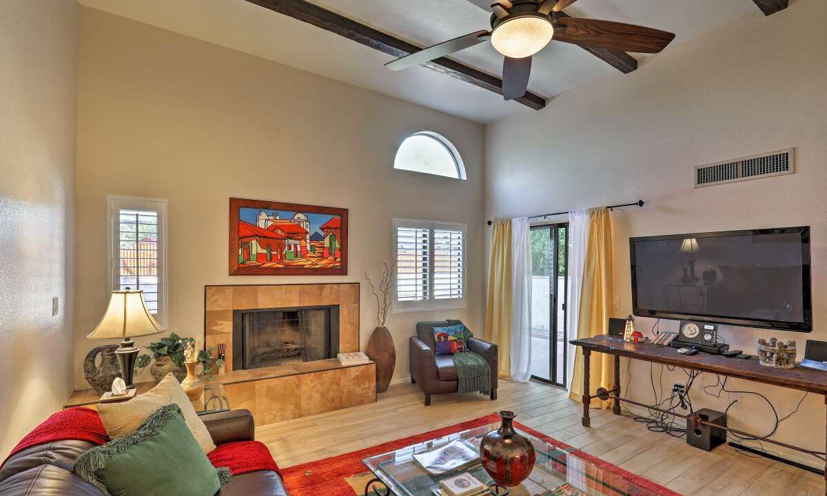 Photo of Livingroom in Prince Tucson