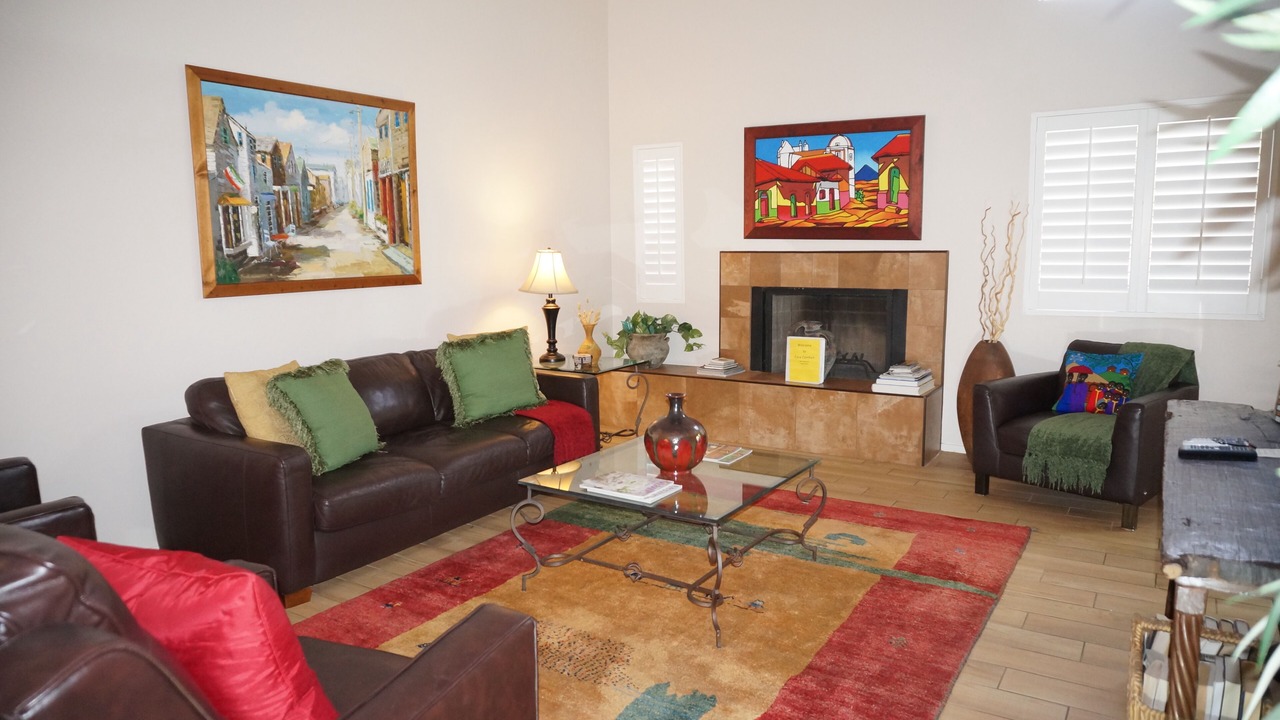 Photo of Livingroom in Prince Tucson