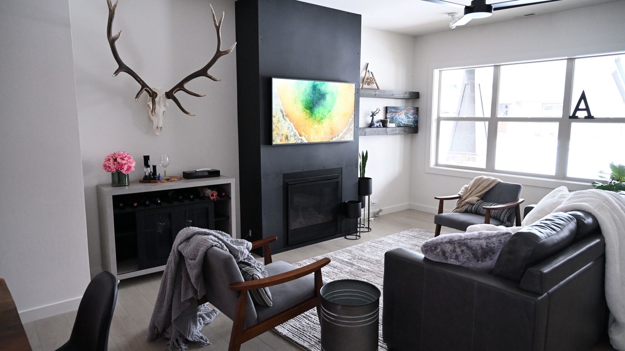 Photo of Livingroom in Bozeman