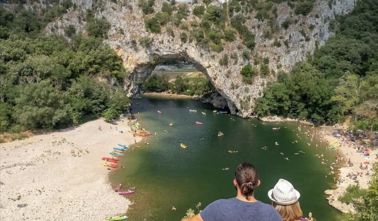 Photo of Others in Sampzon
