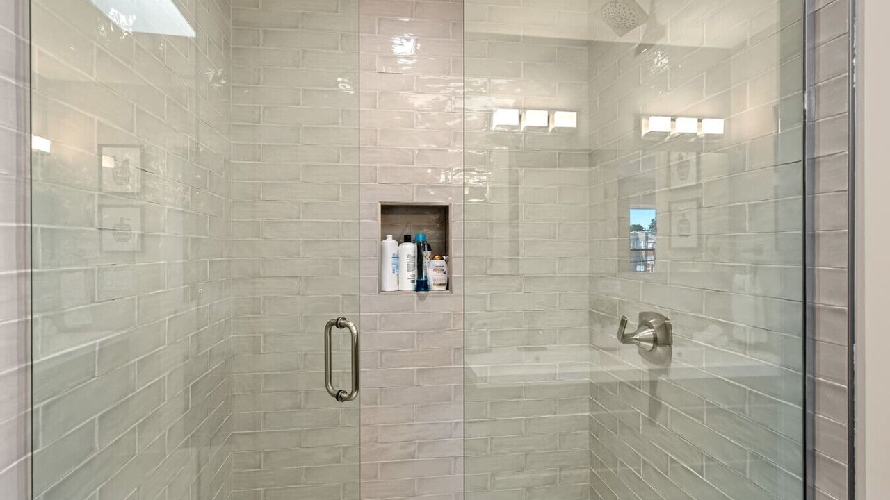 Photo of Bathroom in Avondale