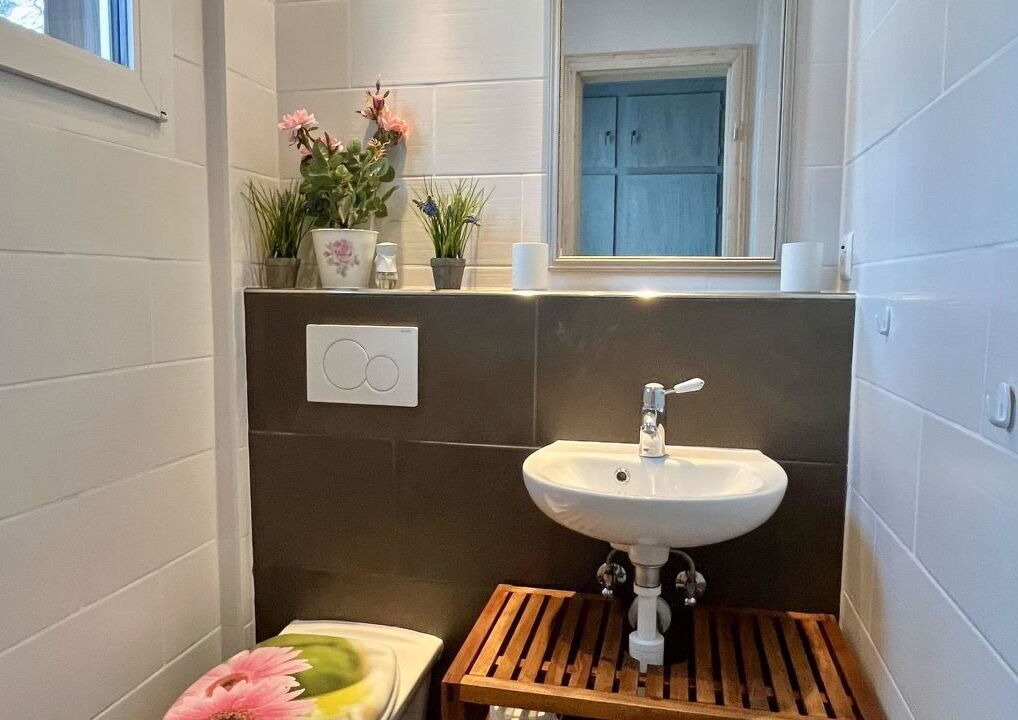 Photo of Bathroom in Saanenmoeser
