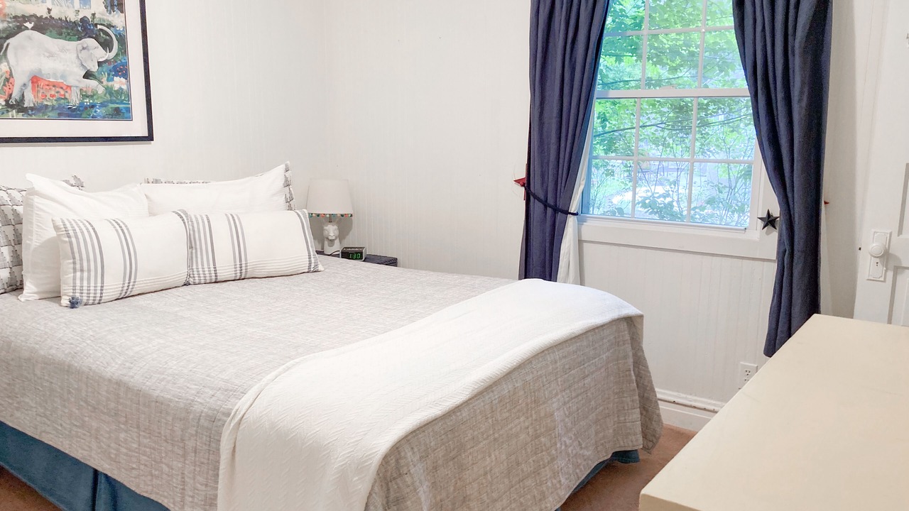 Photo of Bedroom in Harbert