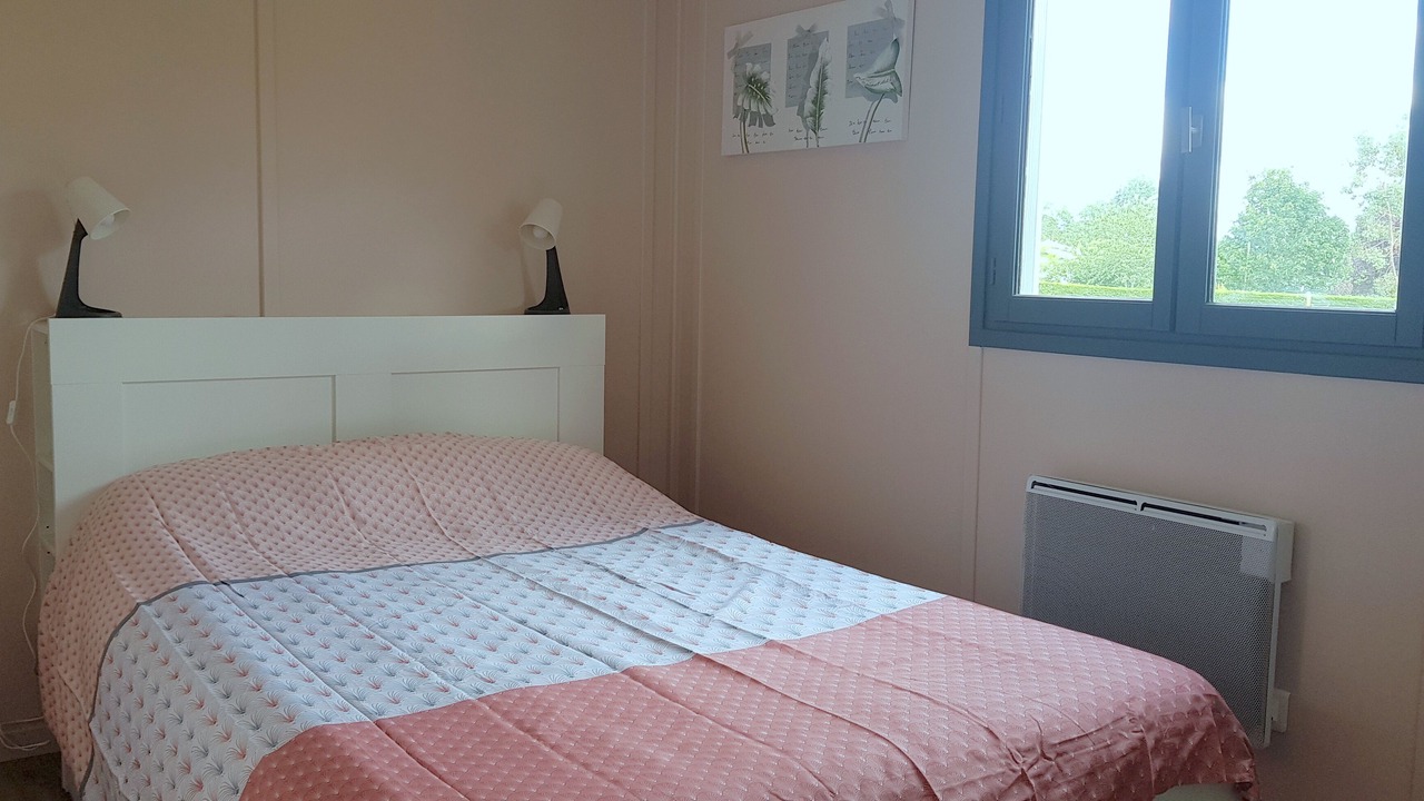 Photo of Bedroom in Monbalen