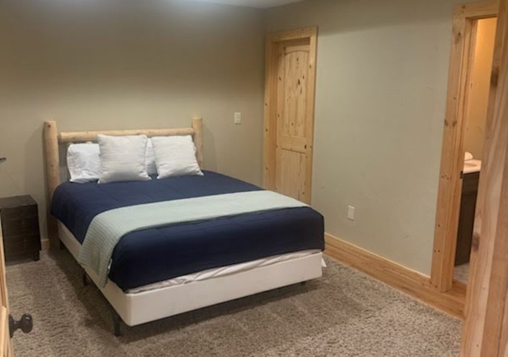 Photo of Bedroom in Lake Kiowa