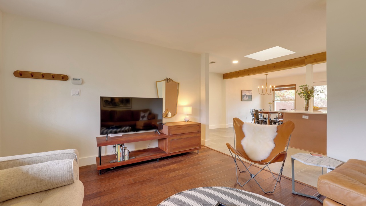 Photo of Livingroom in Austin