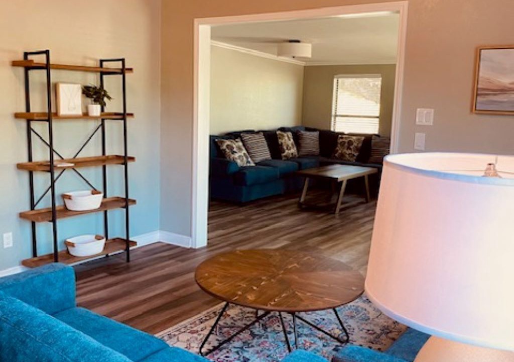 Photo of Livingroom in Camp Wood
