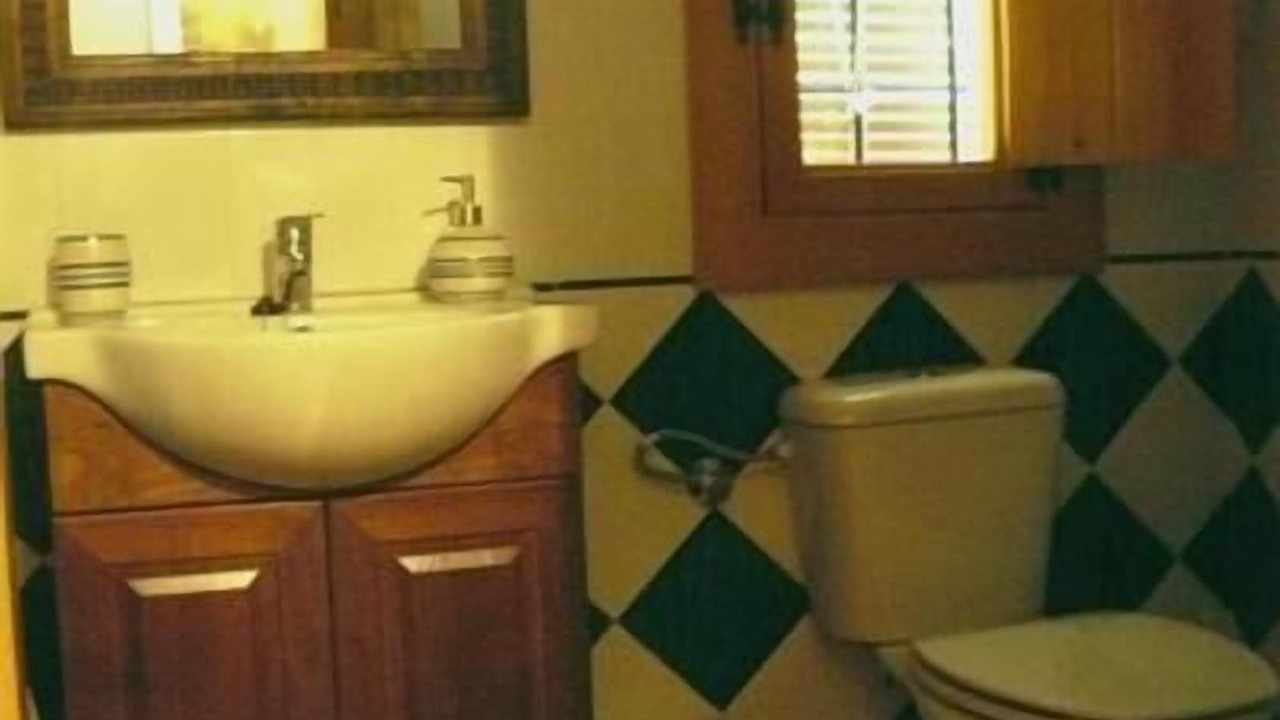 Photo of Bathroom in Ainzon