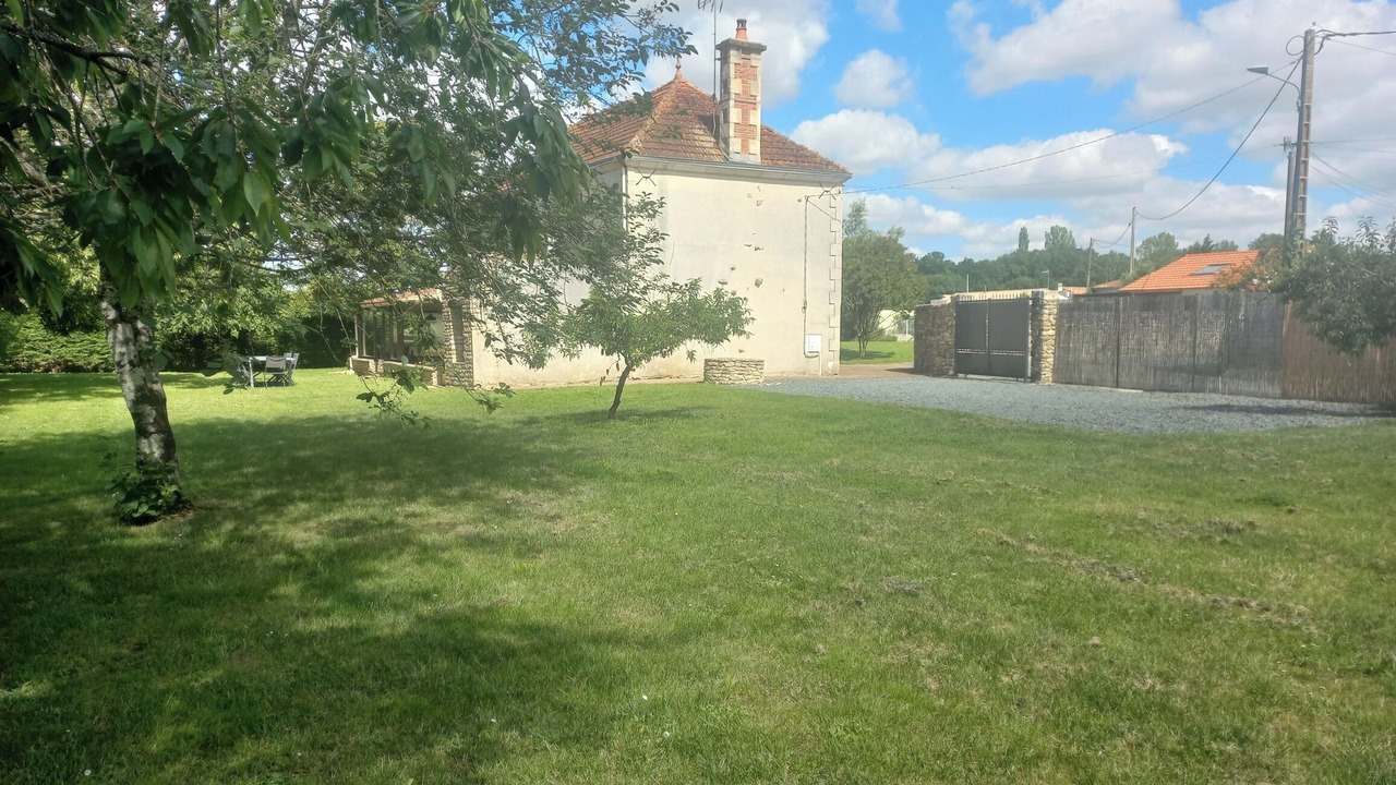 Photo of Outdoor in Mareuil-Sur-Lay-Dissais