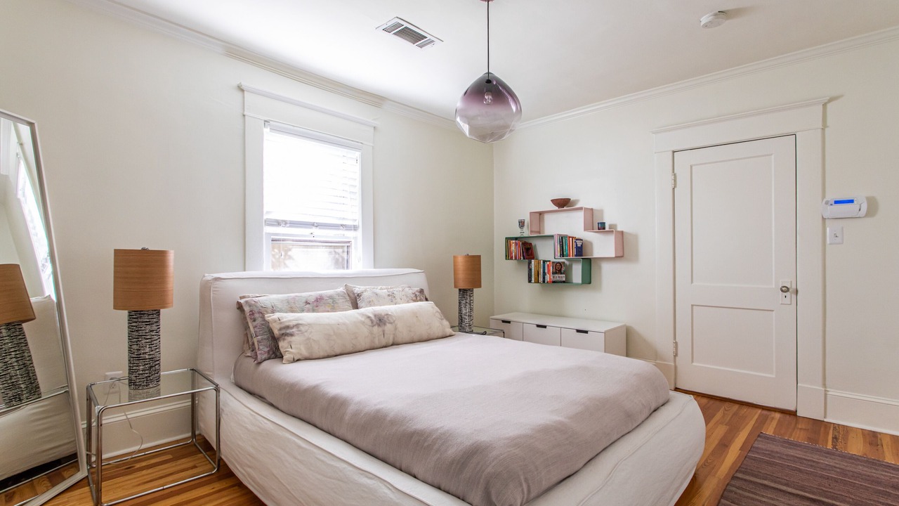 Photo of Bedroom in Oakhurst