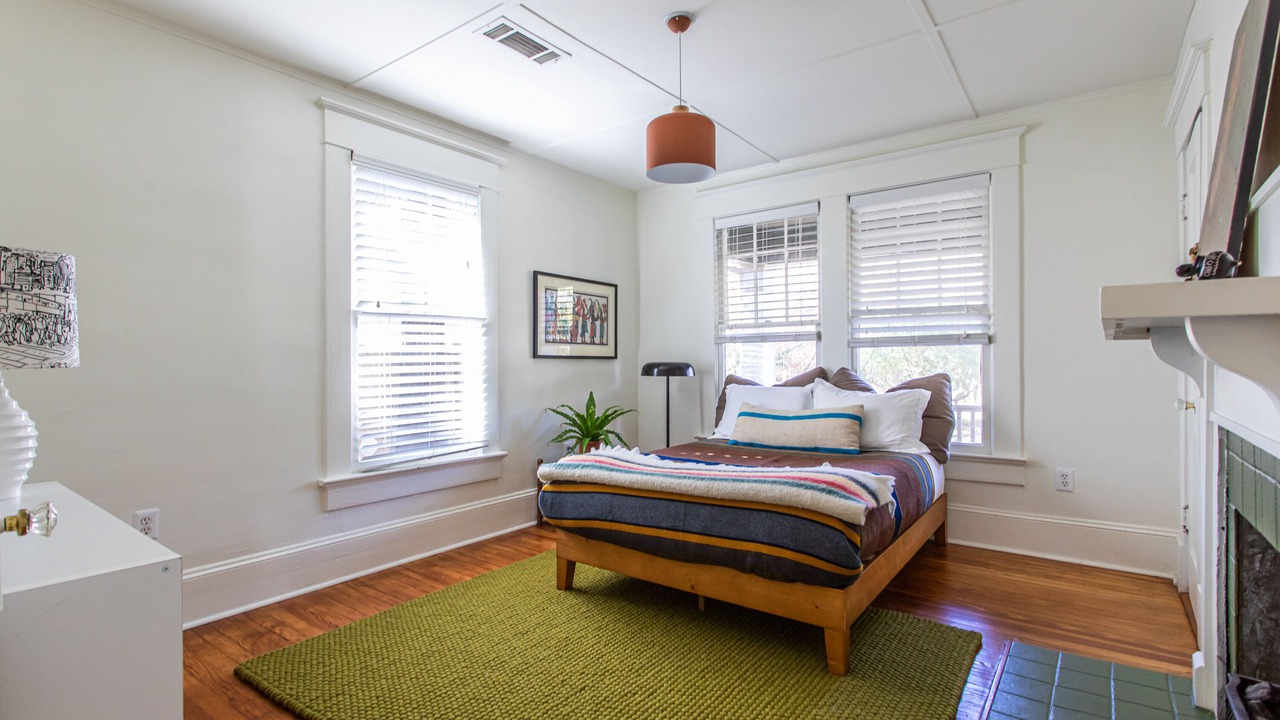 Photo of Bedroom in Oakhurst