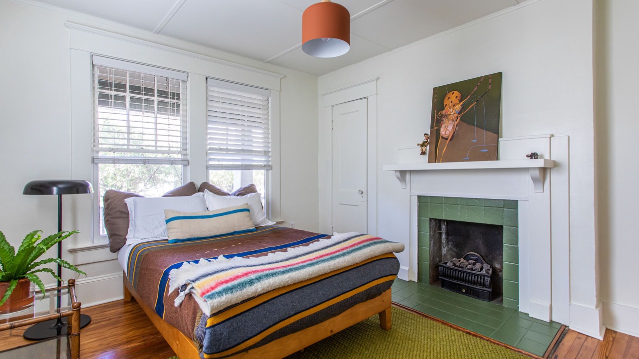 Photo of Bedroom in Oakhurst