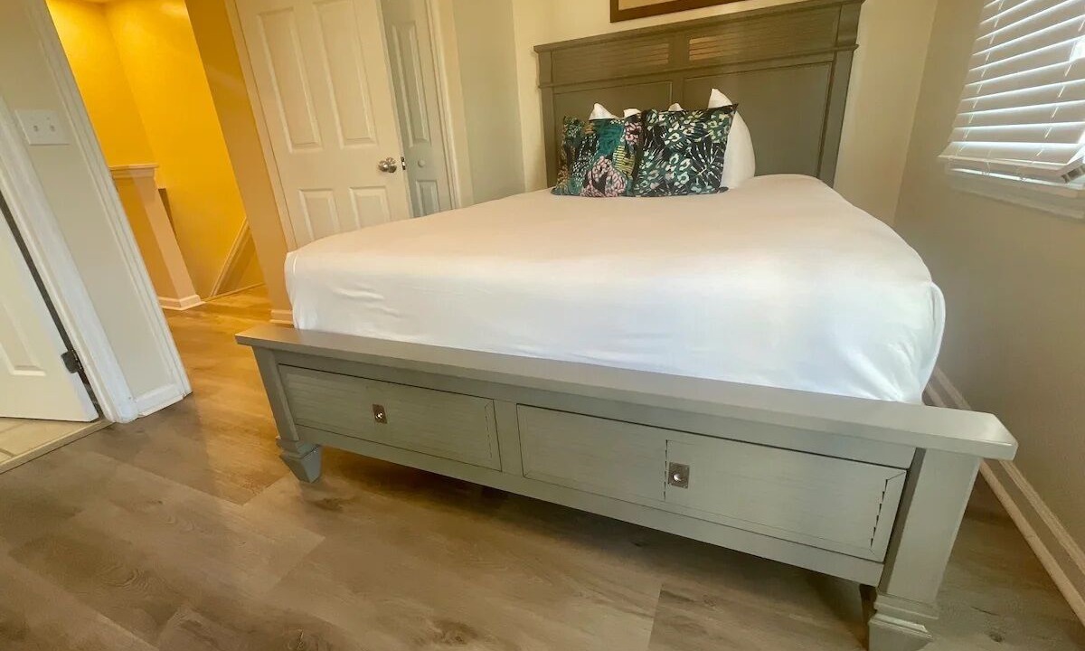 Photo of Bedroom in Marathon