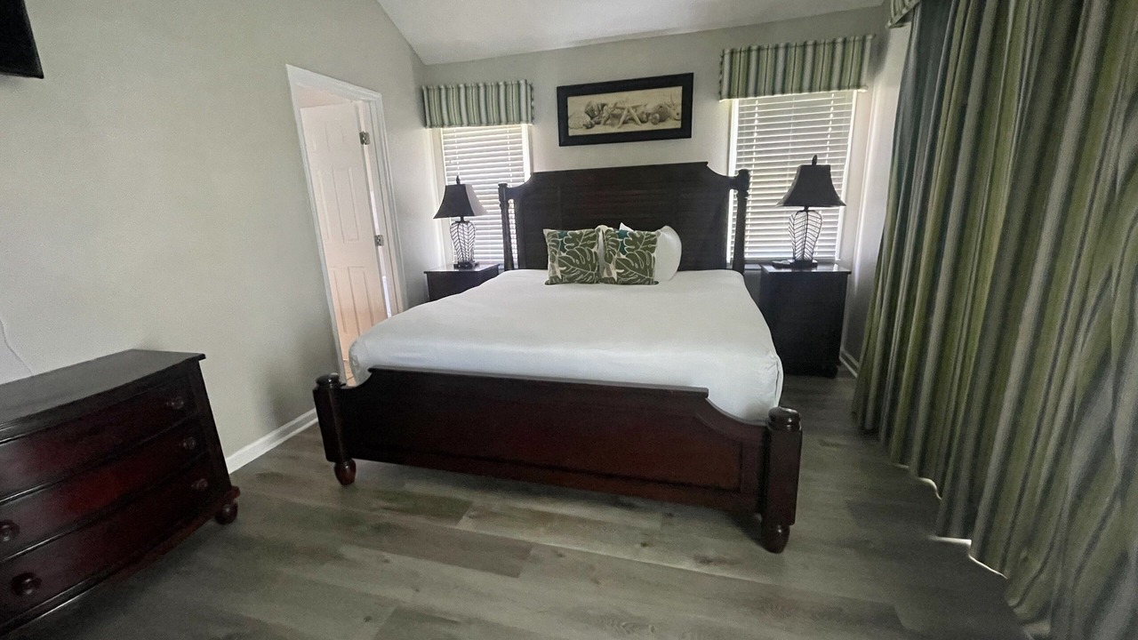 Photo of Bedroom in Marathon