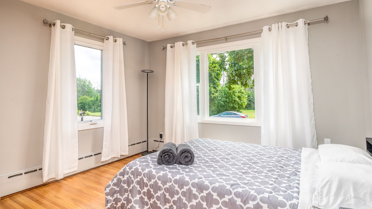 Photo of Bedroom in Niagara Falls