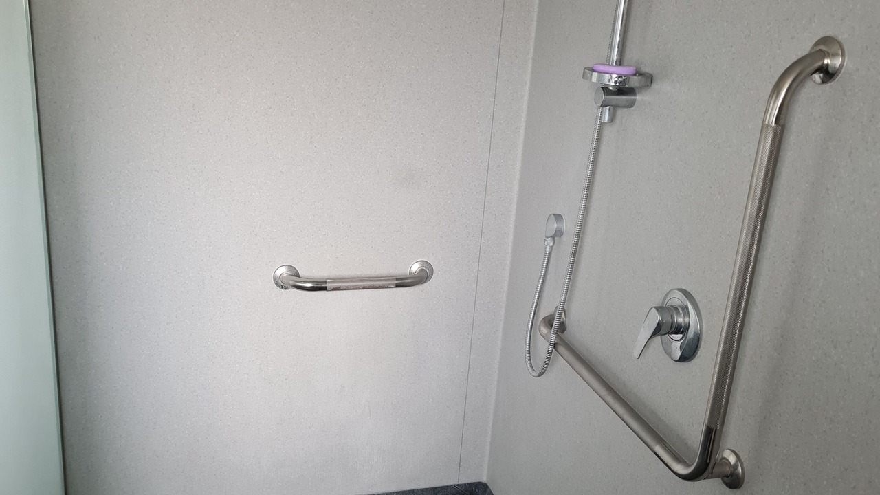 Photo of Bathroom in Opunake