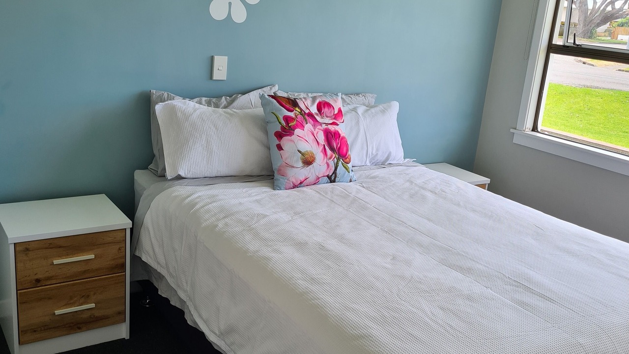 Photo of Bedroom in Opunake