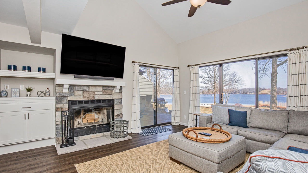 Photo of Livingroom in Innsbrook