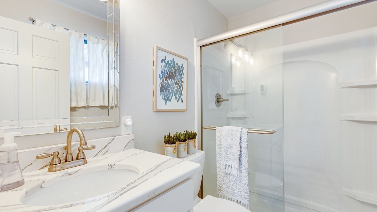 Photo of Bathroom in Innsbrook