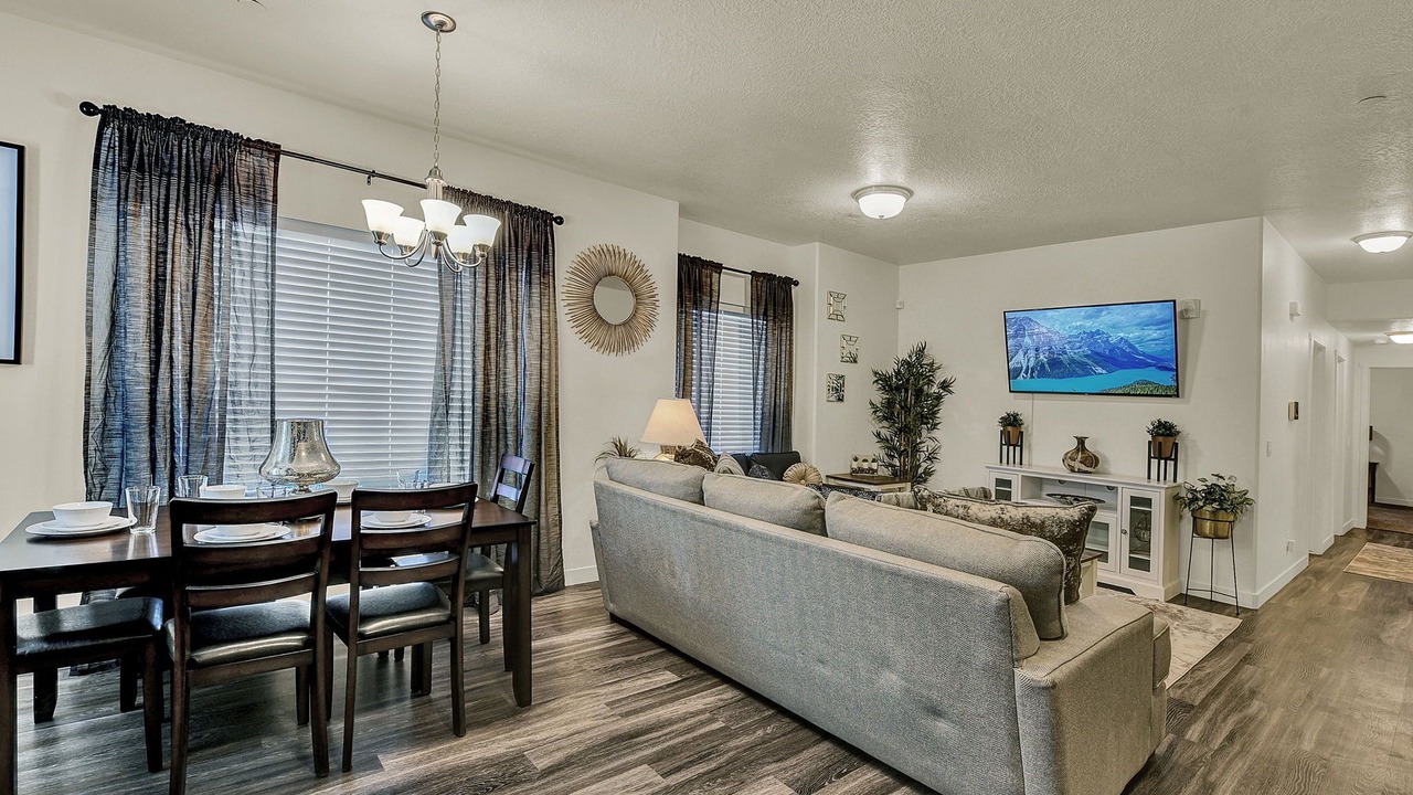 Photo of Livingroom in Clearfield