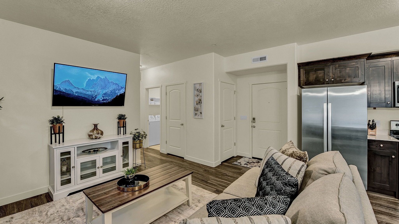 Photo of Livingroom in Clearfield