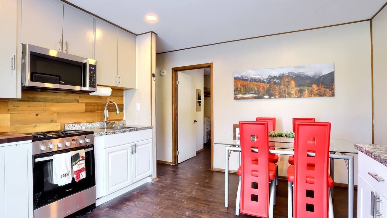 Photo of Kitchen in Twin Lakes