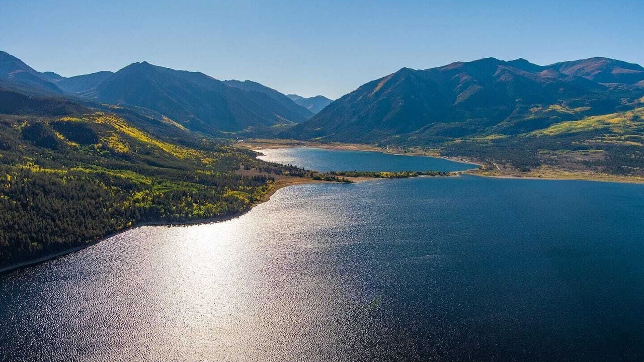 Photo of Others in Twin Lakes