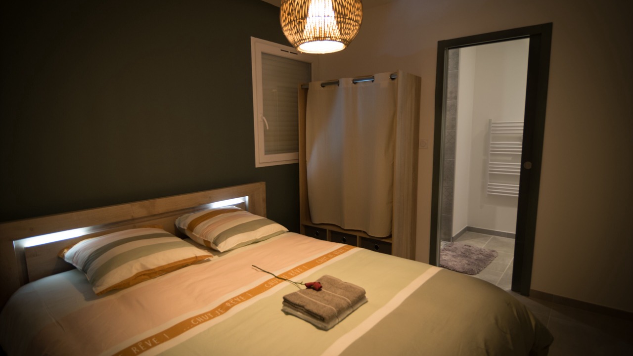 Photo of Bedroom in Murles