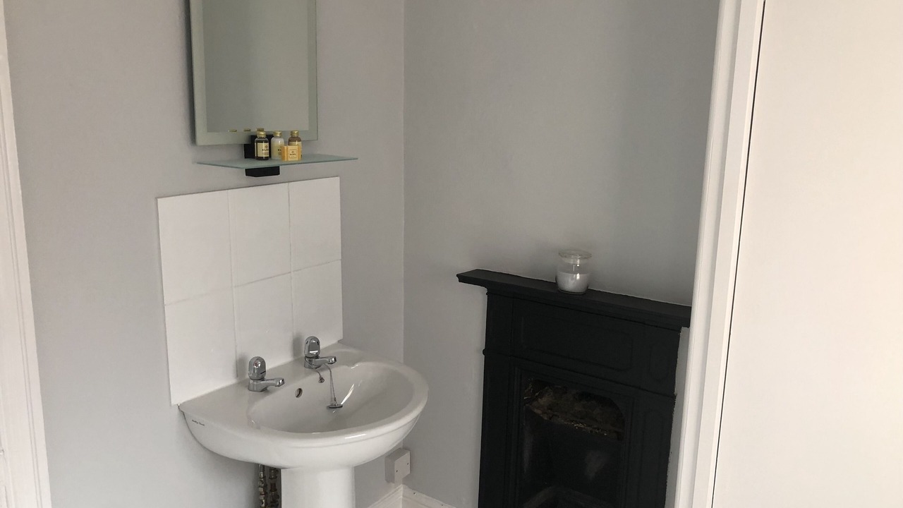 Photo of Bathroom in Oakham
