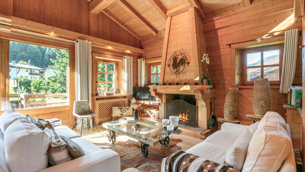 Photo of Livingroom in Demi-Quartier