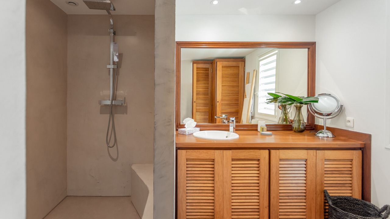 Photo of Bathroom in Cul de Sac