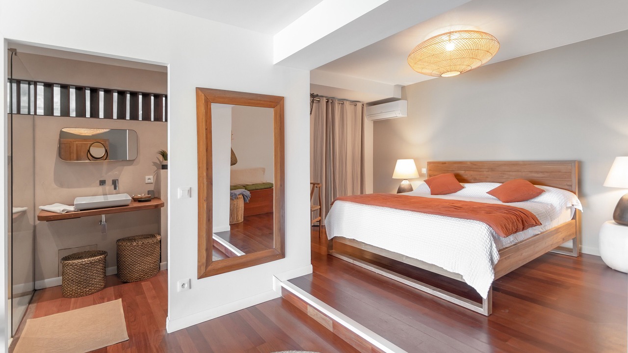 Photo of Bedroom in Cul de Sac