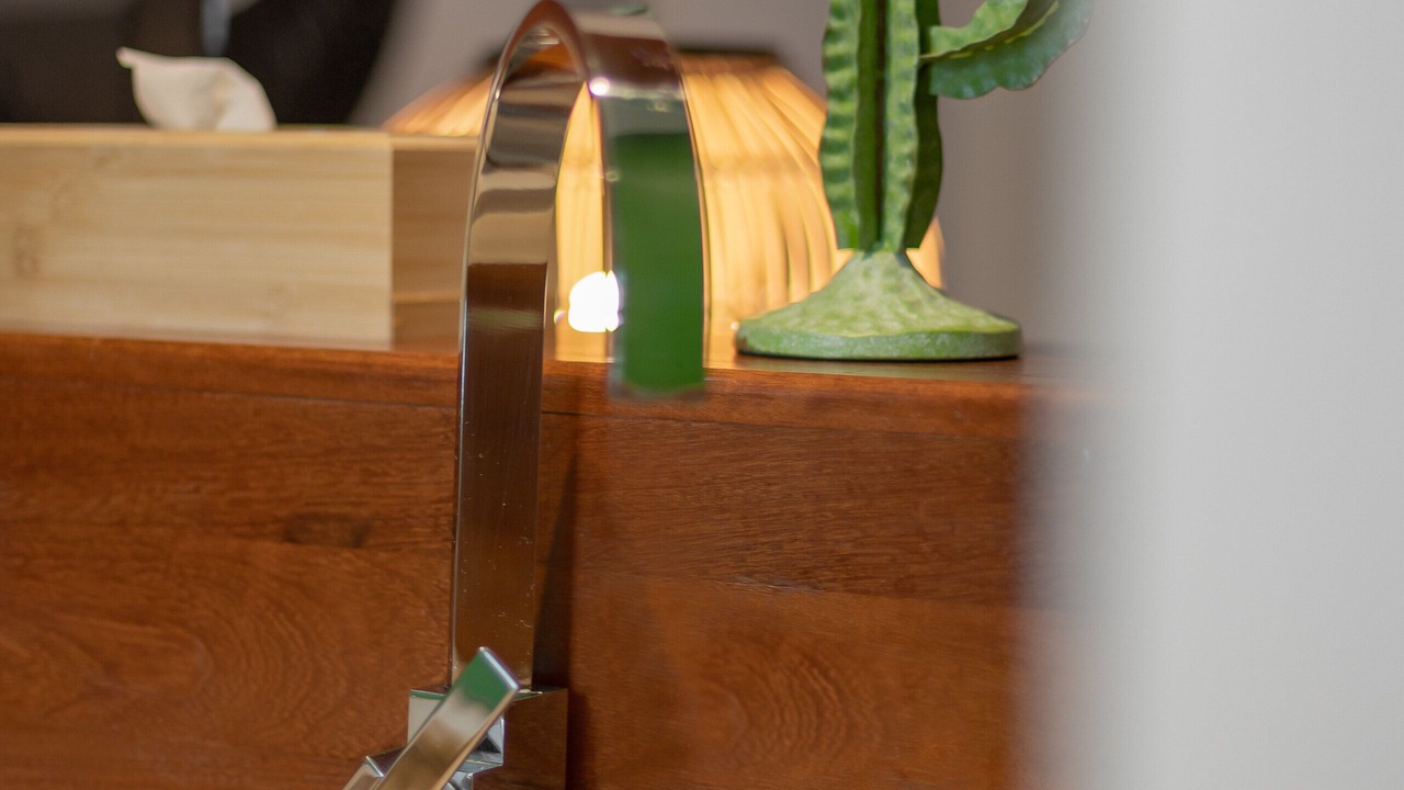 Photo of Others in Cul de Sac