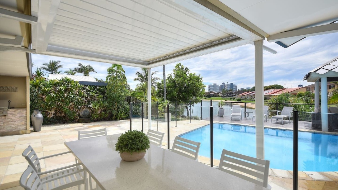 Photo of Outdoor in Mermaid Waters