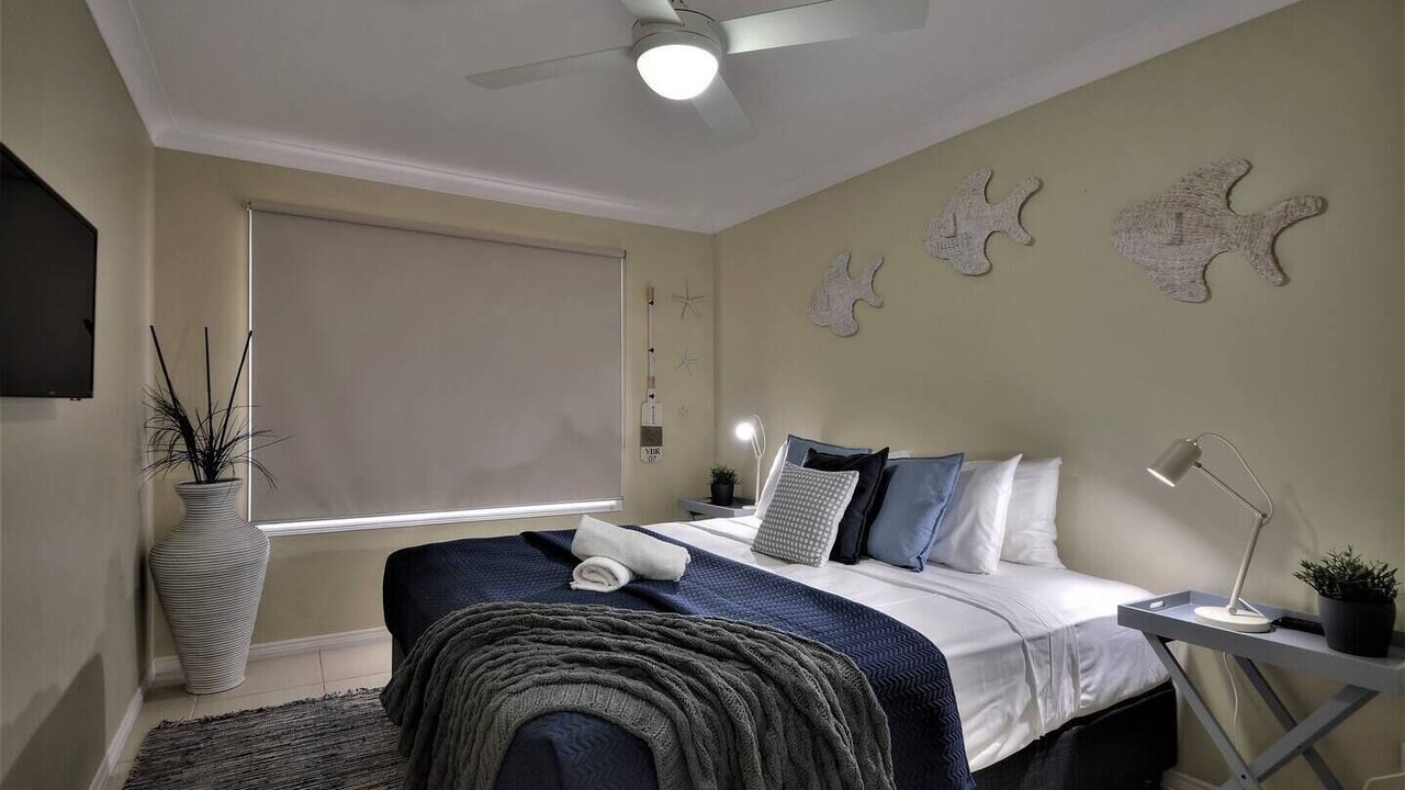 Photo of Bedroom in Mermaid Waters