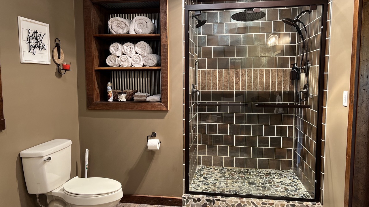 Photo of Bathroom in Pitman