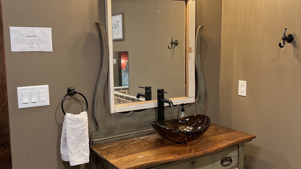 Photo of Bathroom in Pitman