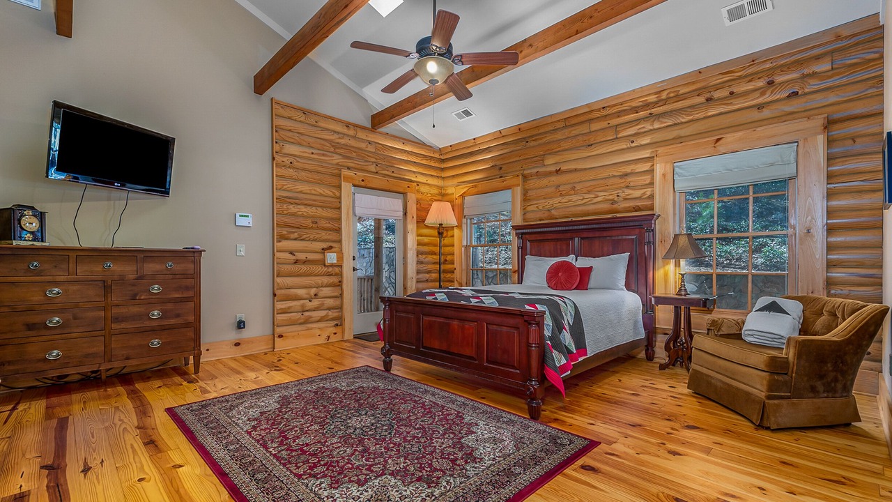 Photo of Bedroom in Lynn