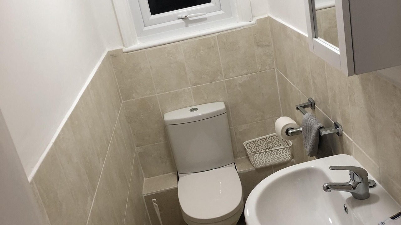 Photo of Bathroom in Ashford