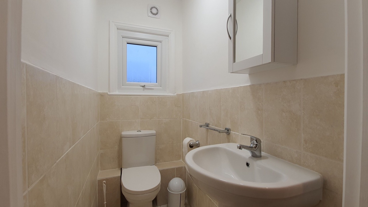 Photo of Bathroom in Ashford