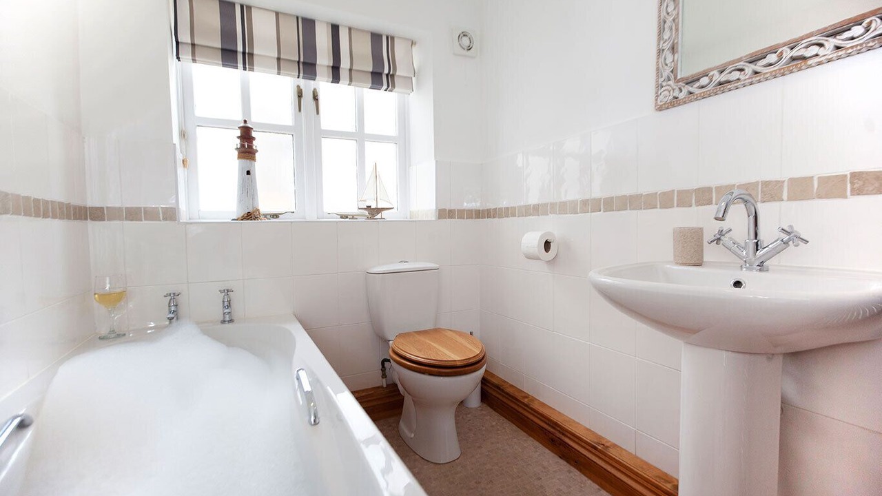 Photo of Bathroom in West Cliff