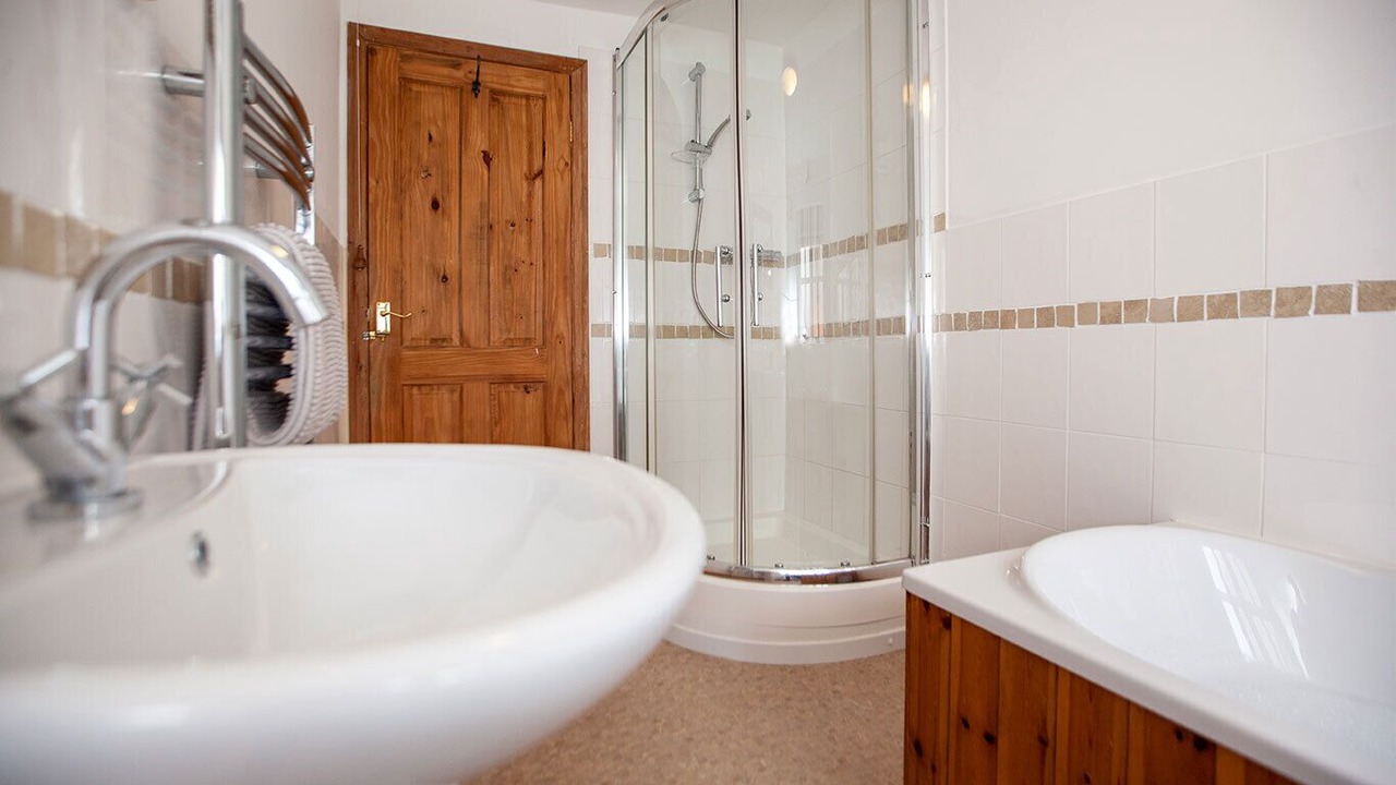 Photo of Bathroom in West Cliff